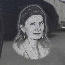 Soodushinnaga Fotoportree valmistamine hauakividele