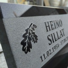 Hauaplaadid ja hauakivid - Tule ja tutvu parimate pakkumistega